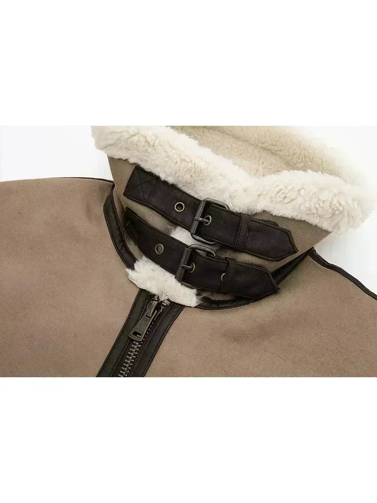 Women 2024 autumn New Fashion Fleece stitching vest Vintage Sleeveless  Pockets Female Waistcoat Chic Tops