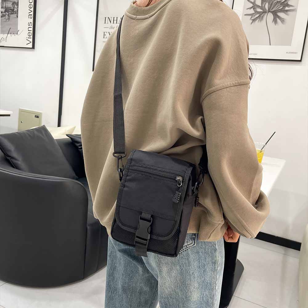 Men's and Women's Leisure Joker Sports Mobile Phone Bag with Adjustable Shoulder Strap Canvas Messenger Bag