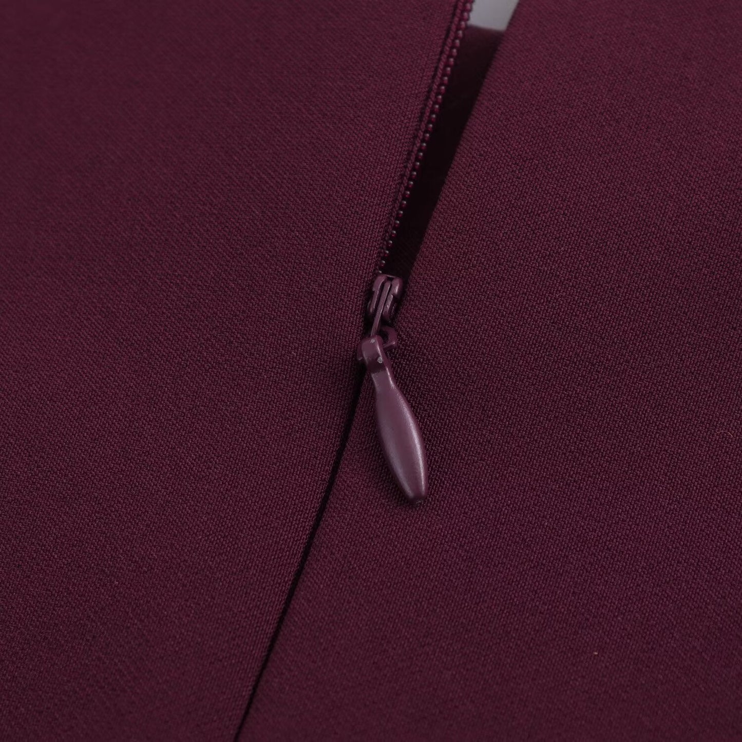 Women's new Chic Fashion slim fit versatile solid wide swing mini dress retro round neck sleeveless women's dress Mujer