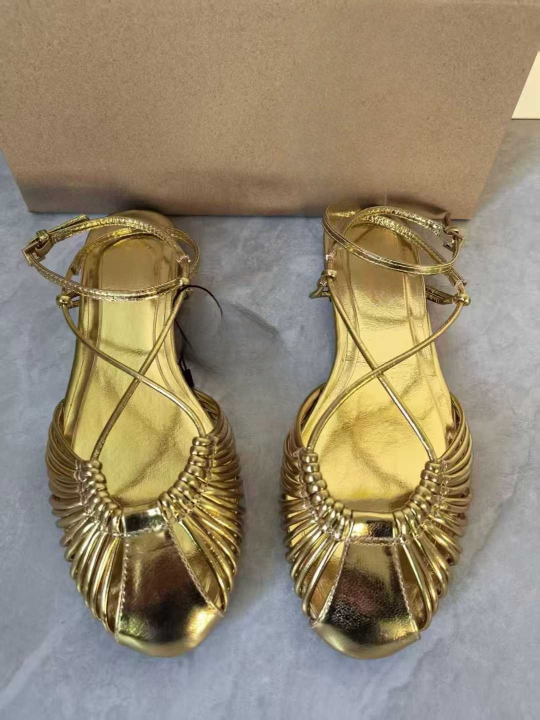 Women's Shoes 2026 New Style Closed-Toe Woven Hollow-Out Sandals Flat Shoes