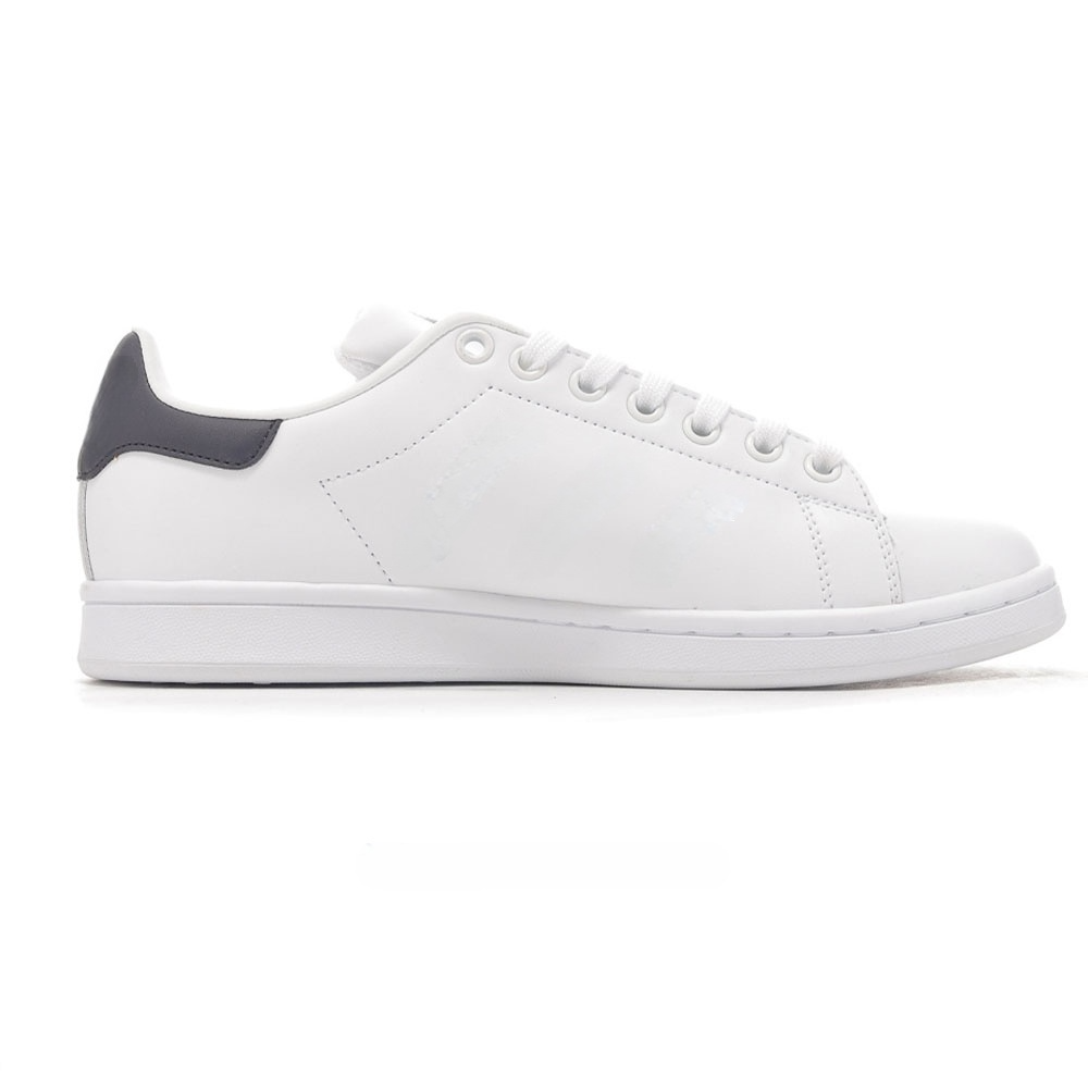 2026 women's new Joker leisure sports lace-up shoes have a shoe box
