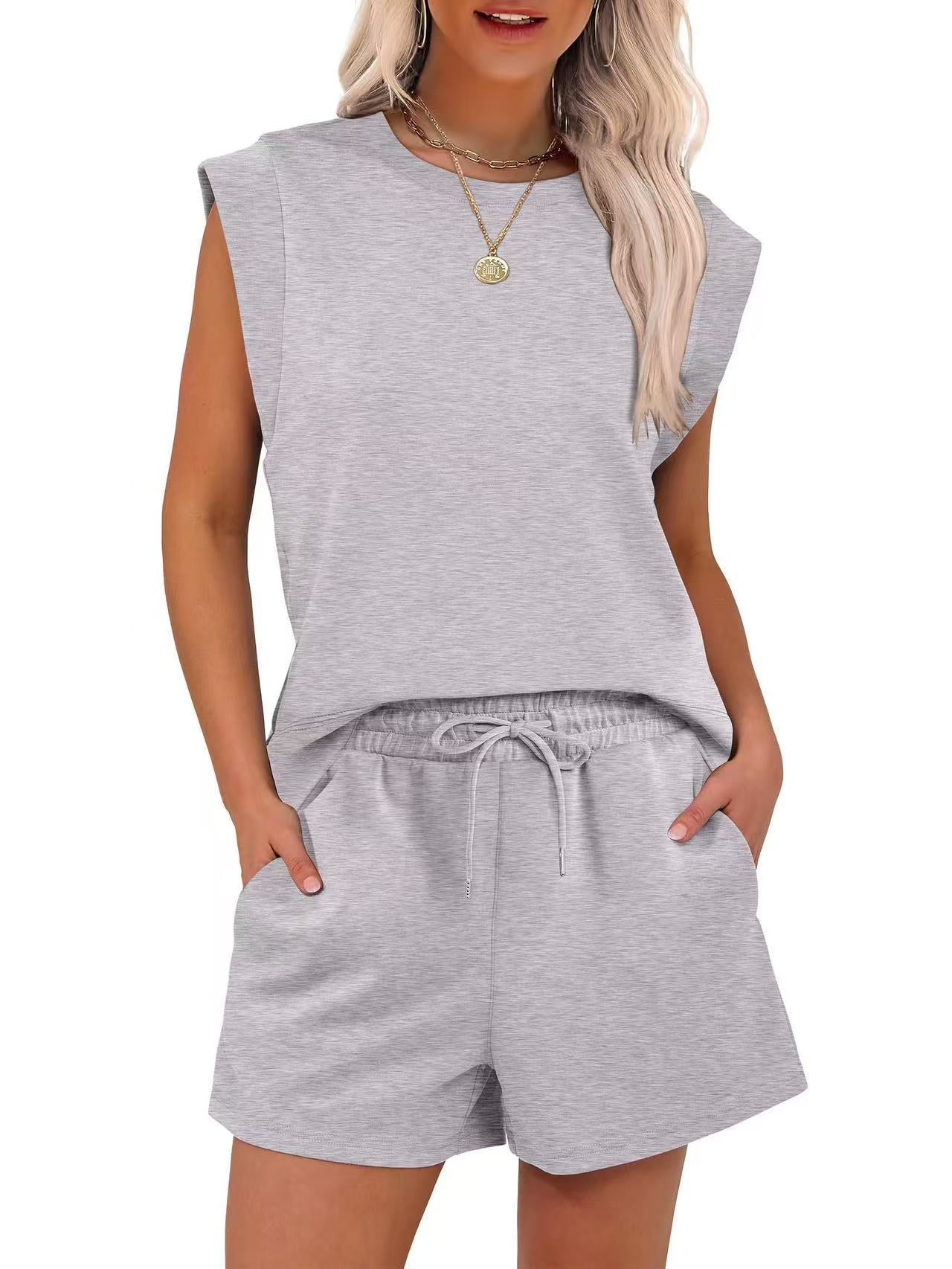 Women's Summer 2-piece Suit with Round Neck Cover Sleeve Top and Pocket Shorts Suit