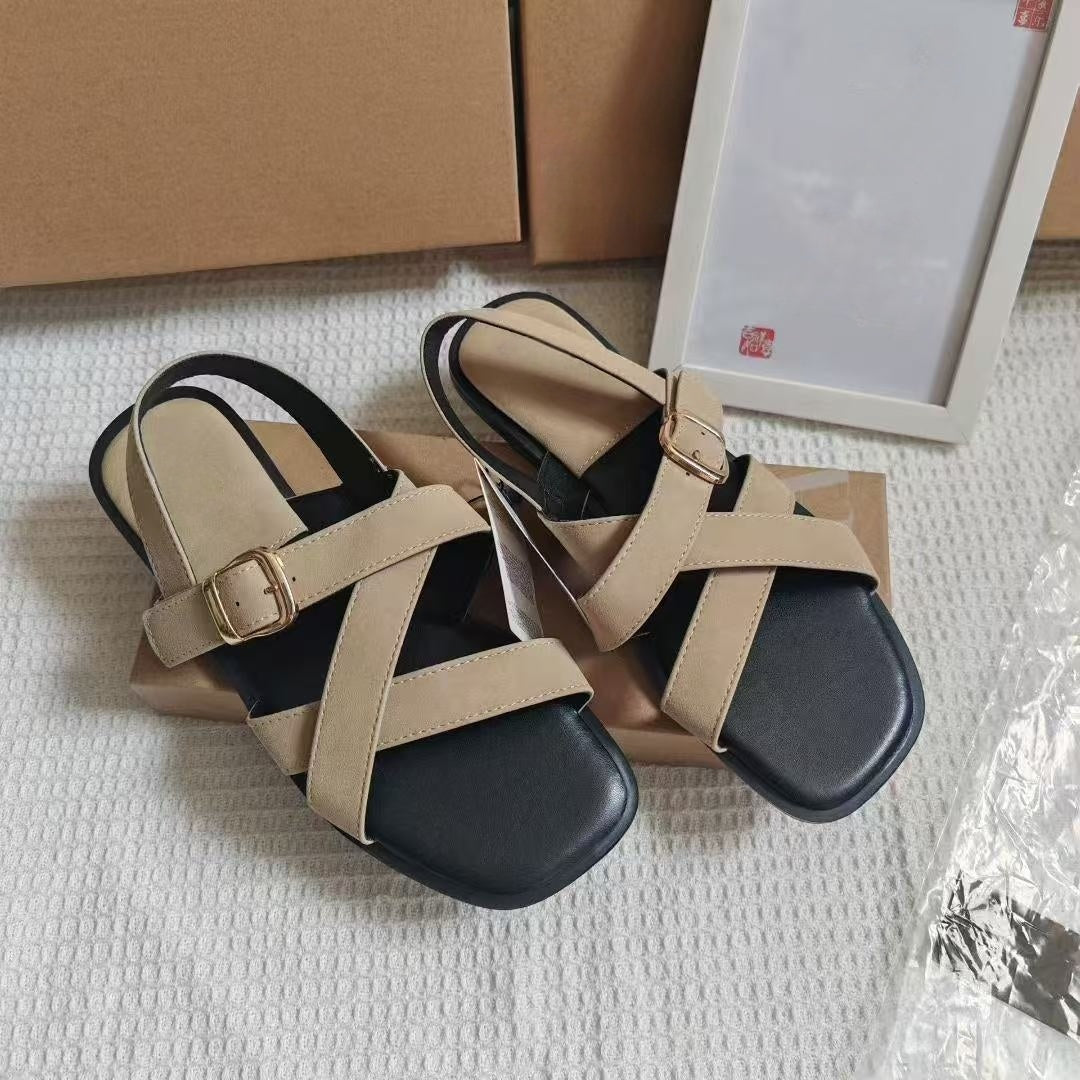 Women's New Fashion Casual Joker Cross Strap Design Flat-bottomed Comfortable Sandals.