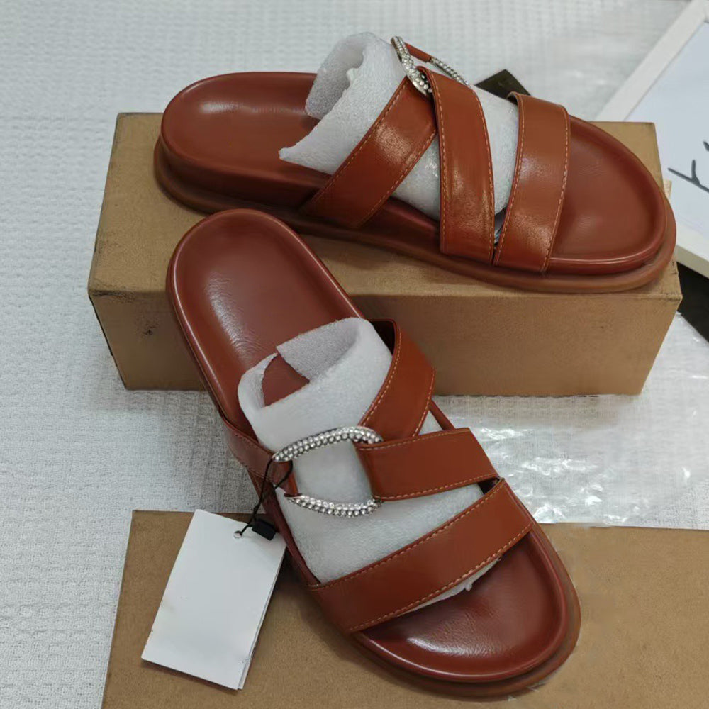 Women's New Fashion Casual Joker Platform Comfortable Wearing Rhinestone Plus Size Sandals and Slippers.