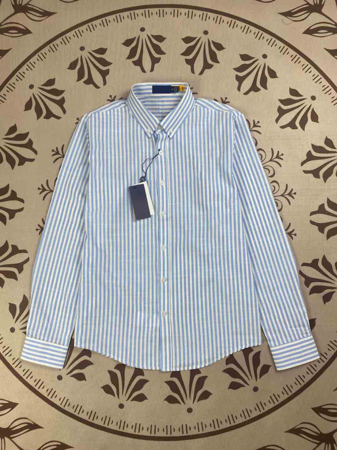 Men and women with the new fashion casual Joker embroidery comfortable breathable cotton striped shirt.