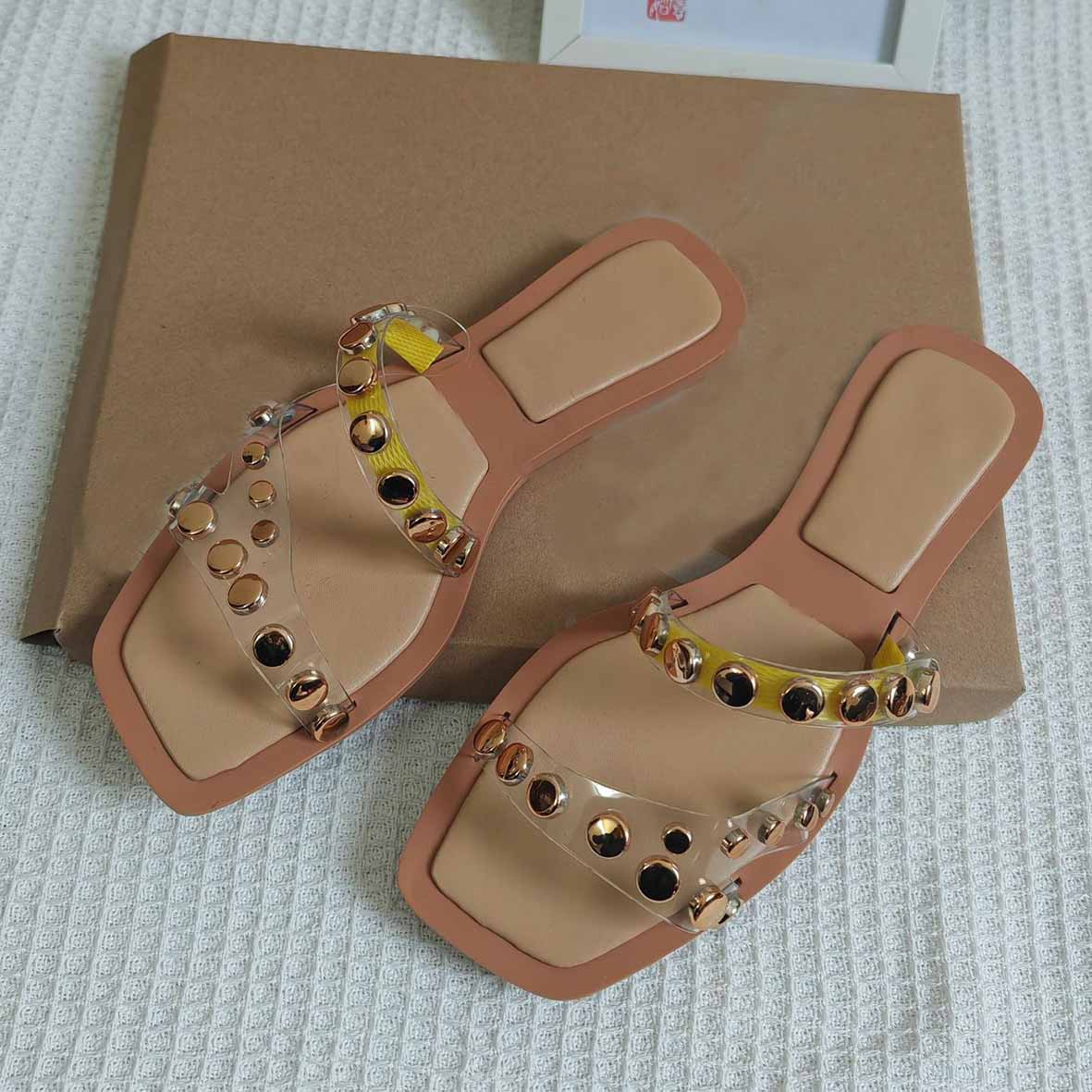 Women's New Casual Joker Women's Flat Sandals Metal Decorative Flat Slippers
