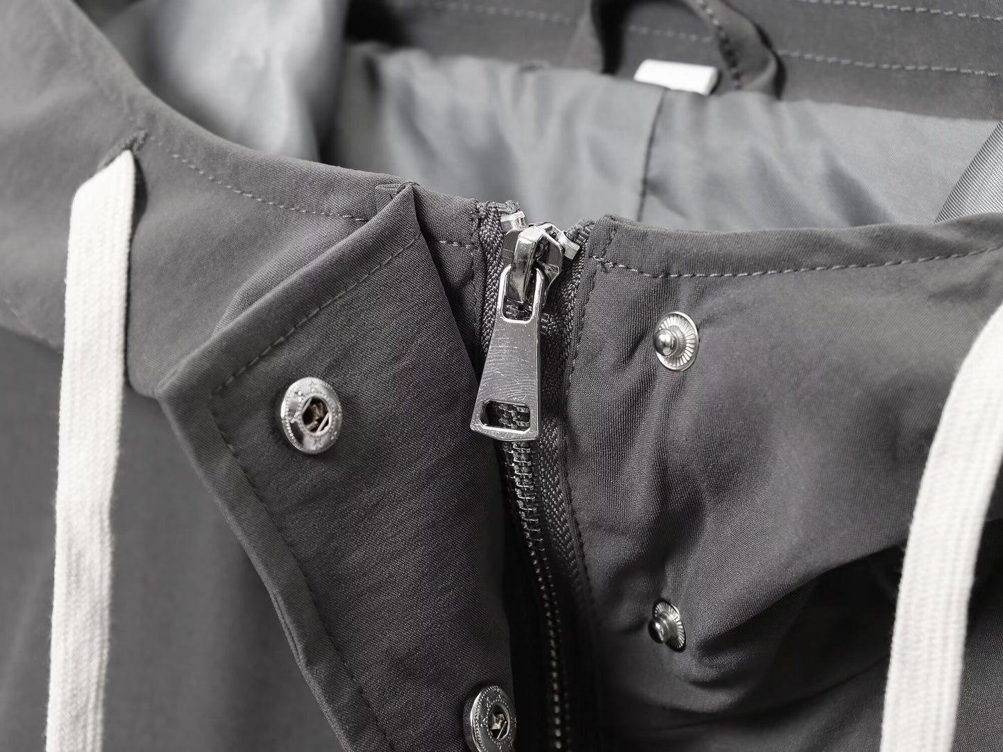 Women's New fashion Retractable waist design loose hooded jacket Coat + shorts suit