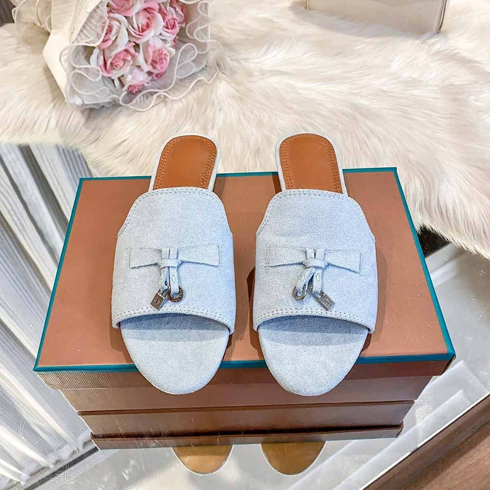 Women's New Temperament Joker Velvet Tassel Pendant Decorated with Thin Slippers and Sandals.