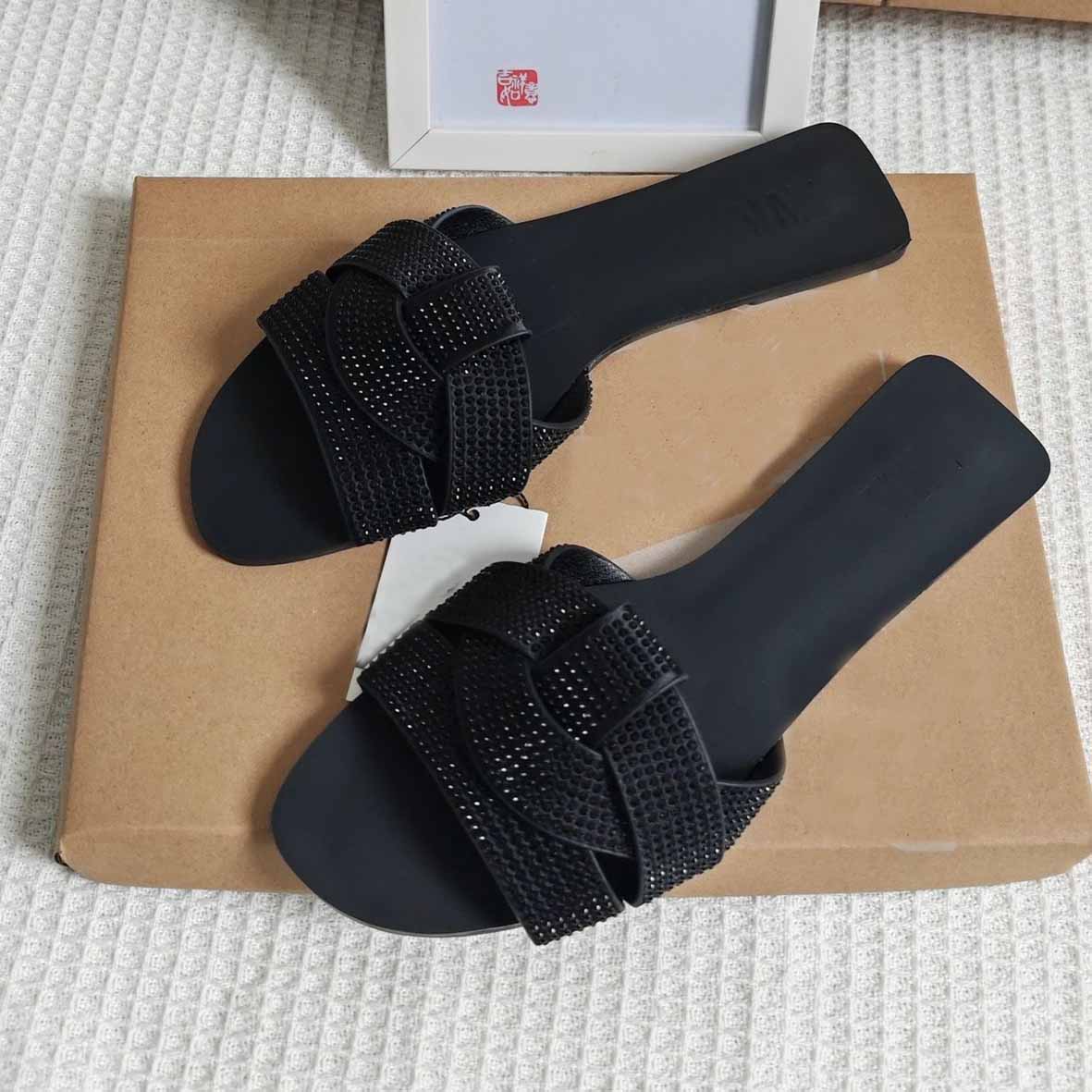 Women's New Casual Joker Drilling Flat Shoes Round Head Comfortable Sandals and Slippers