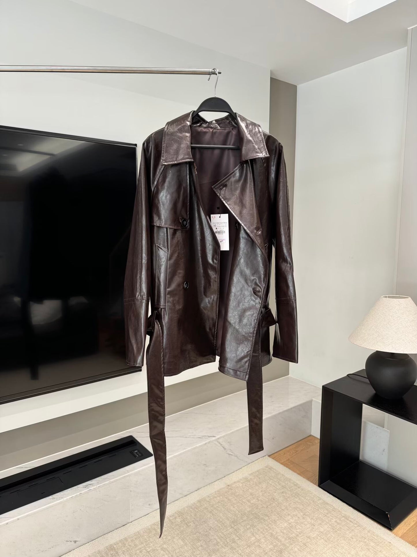 Women's new fashion with Belt short faux leather windbreaker Coat