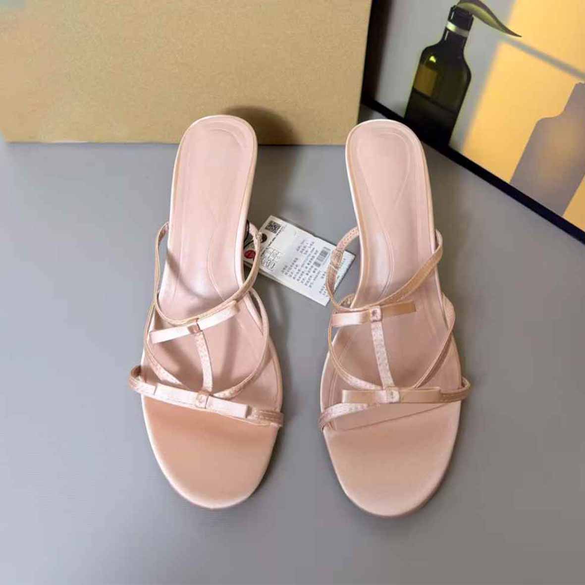 Women's New Fashion Joker Satin Bow with Round Head High-heeled