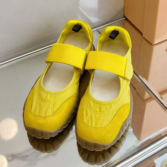 Women's new thick-soled canvas sneakers