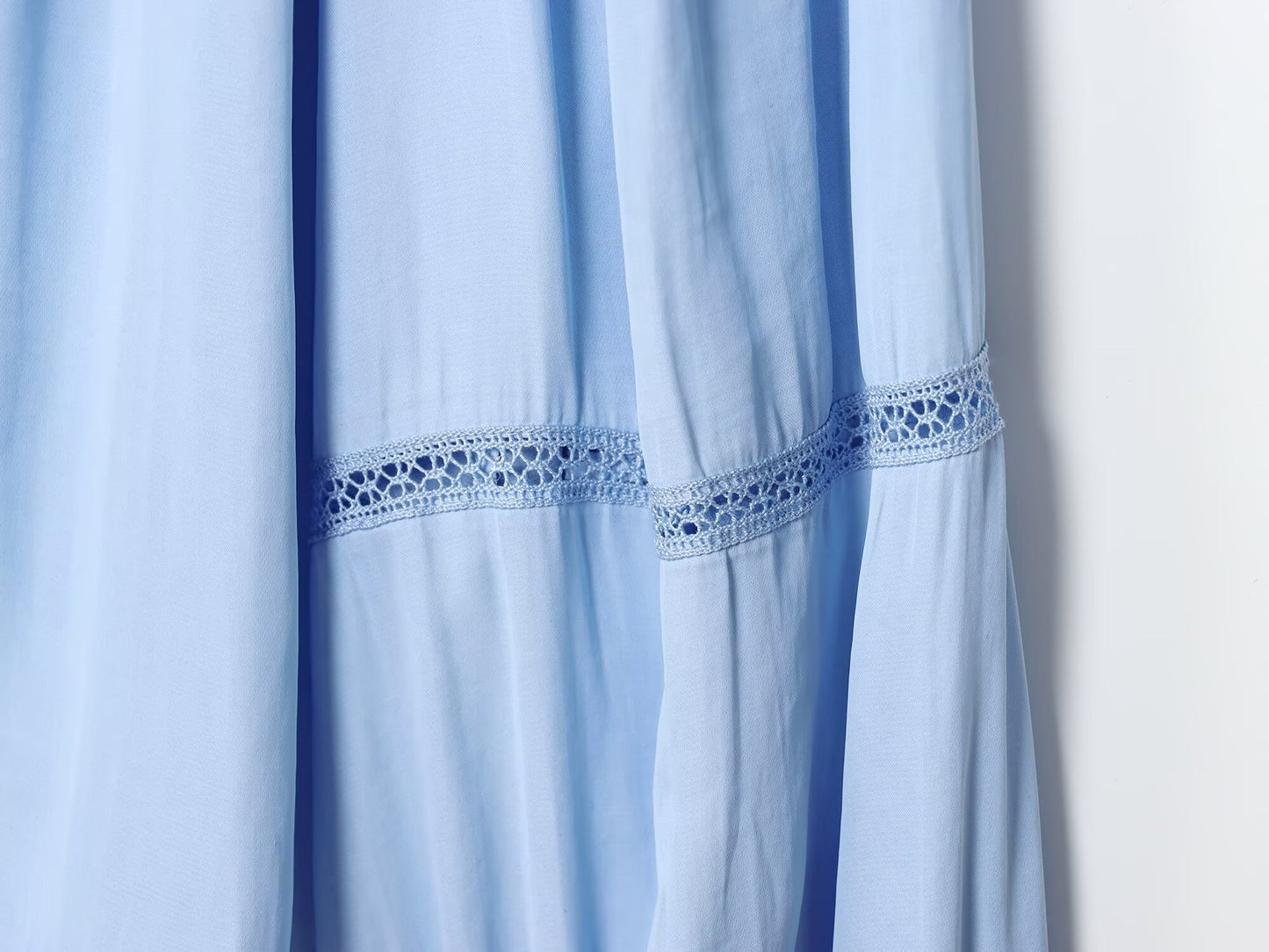 Women's 2025 new fashion vertical lace loose draped shirt