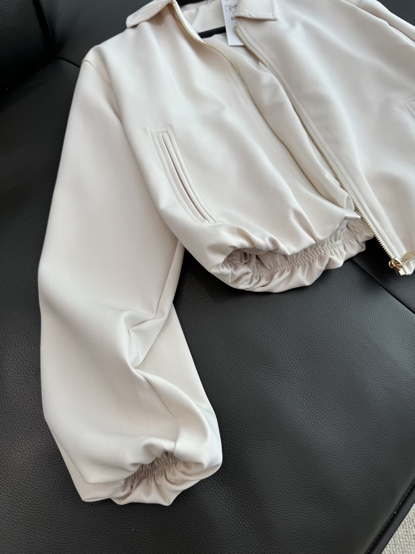 Women's autumn fashion puffy hem zipper jacket Coat