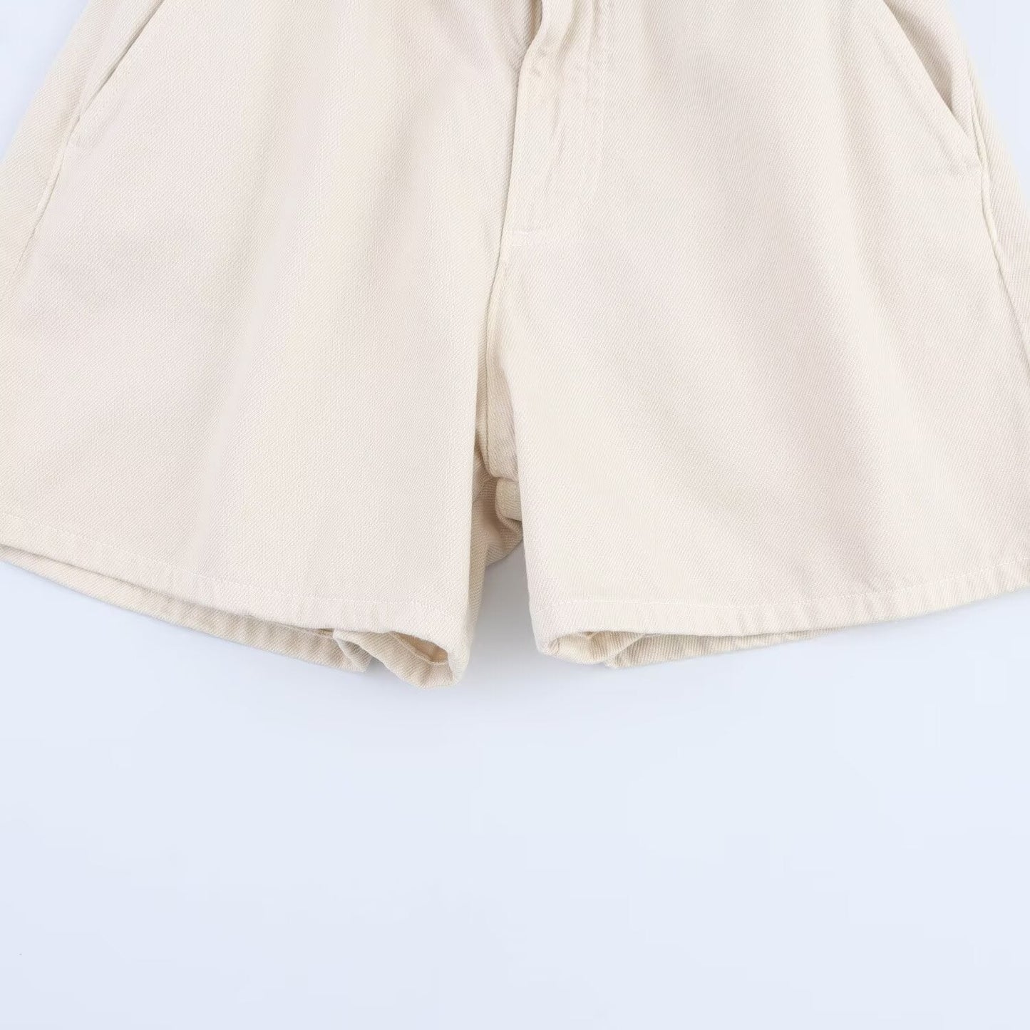 Women's new fashion with Belt paper bag style casual high waisted denim shorts