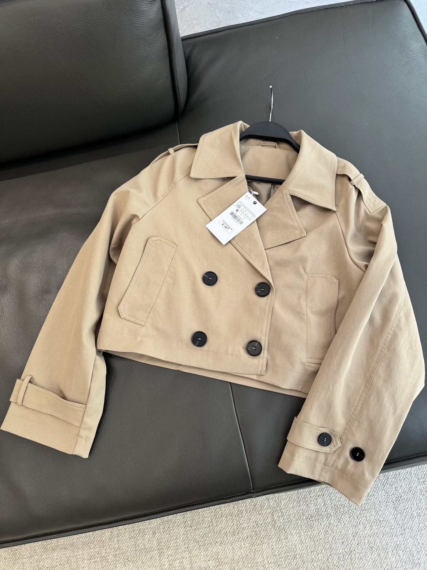 Women's autumn fashion short double breasted windbreaker Coat