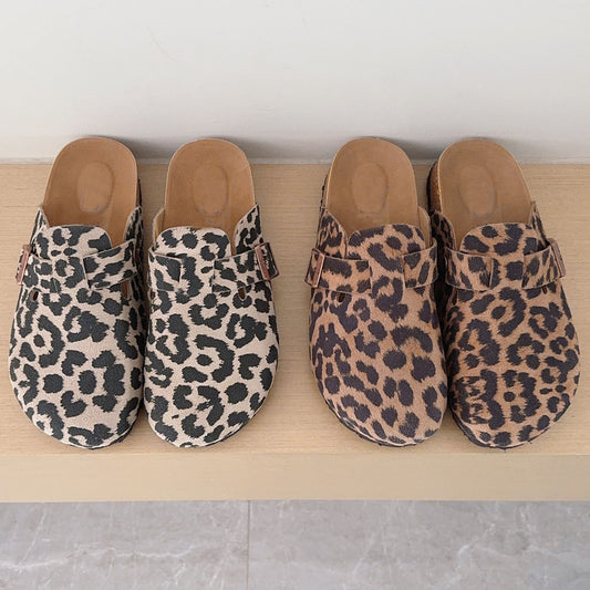 Women's 2026 new leisure cork slippers with half-drag leopard print.