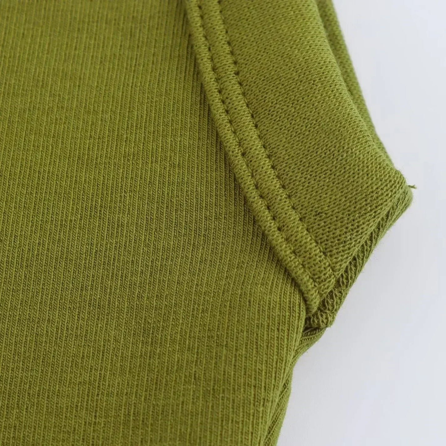 2024 Women's New Fashion Multi color Slim Wide Shoulder Strap Ribbed jumpsuit Retro backless Button up Women's Short jumpsuit