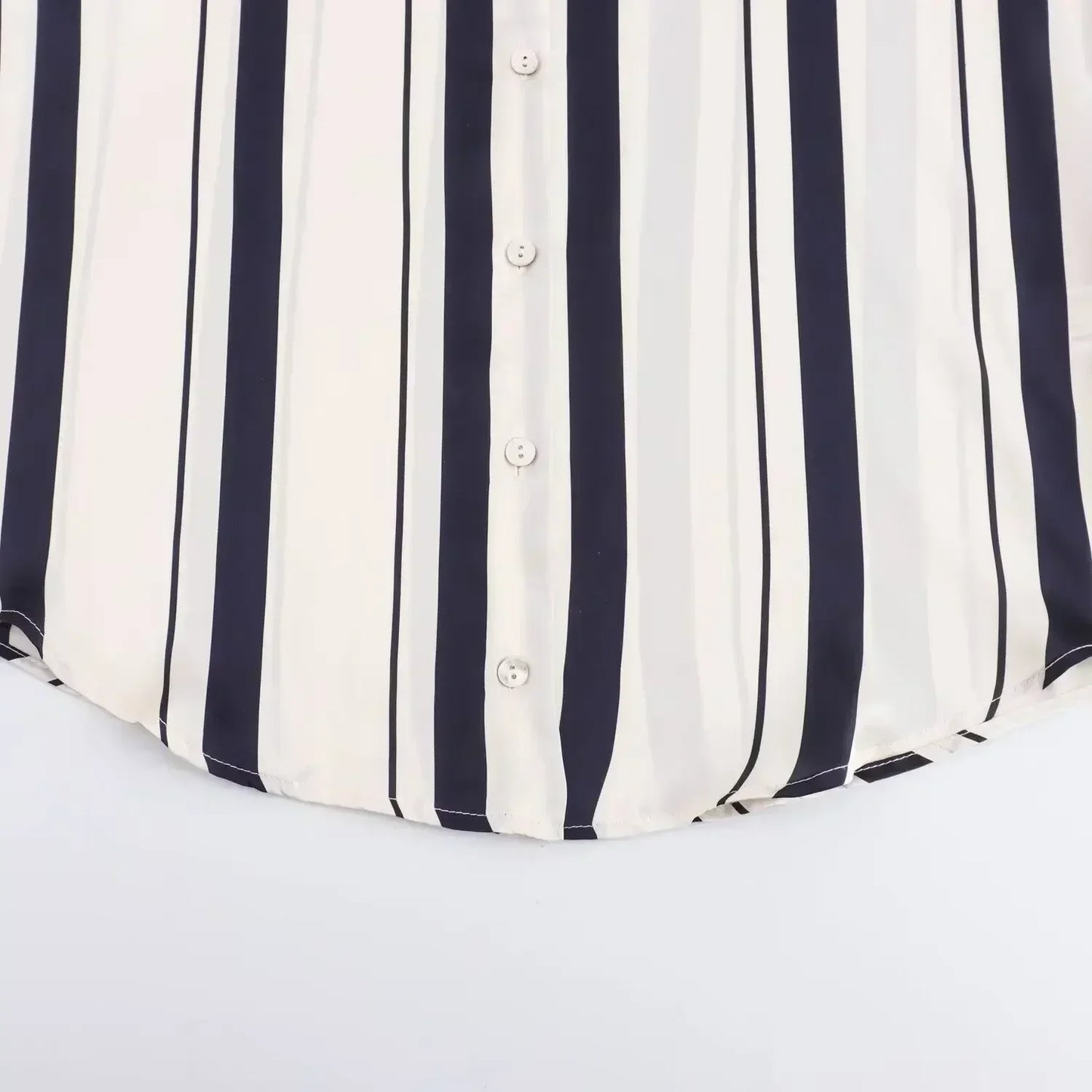 Women's new fashion loose printed striped shirt casual single breasted satin shirt retro long sleeved women's shirt chic top