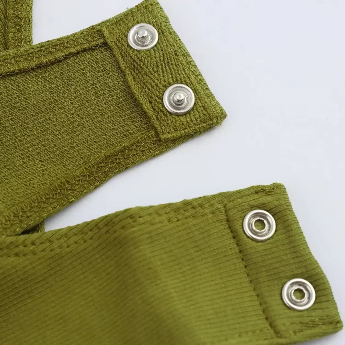 2024 Women's New Fashion Multi color Slim Wide Shoulder Strap Ribbed jumpsuit Retro backless Button up Women's Short jumpsuit