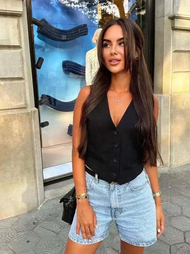 Women New Fashion Cropped V Neck Solid Casual Vest Vintage Sleeveless Button-up Female Waistcoat Chic Tops