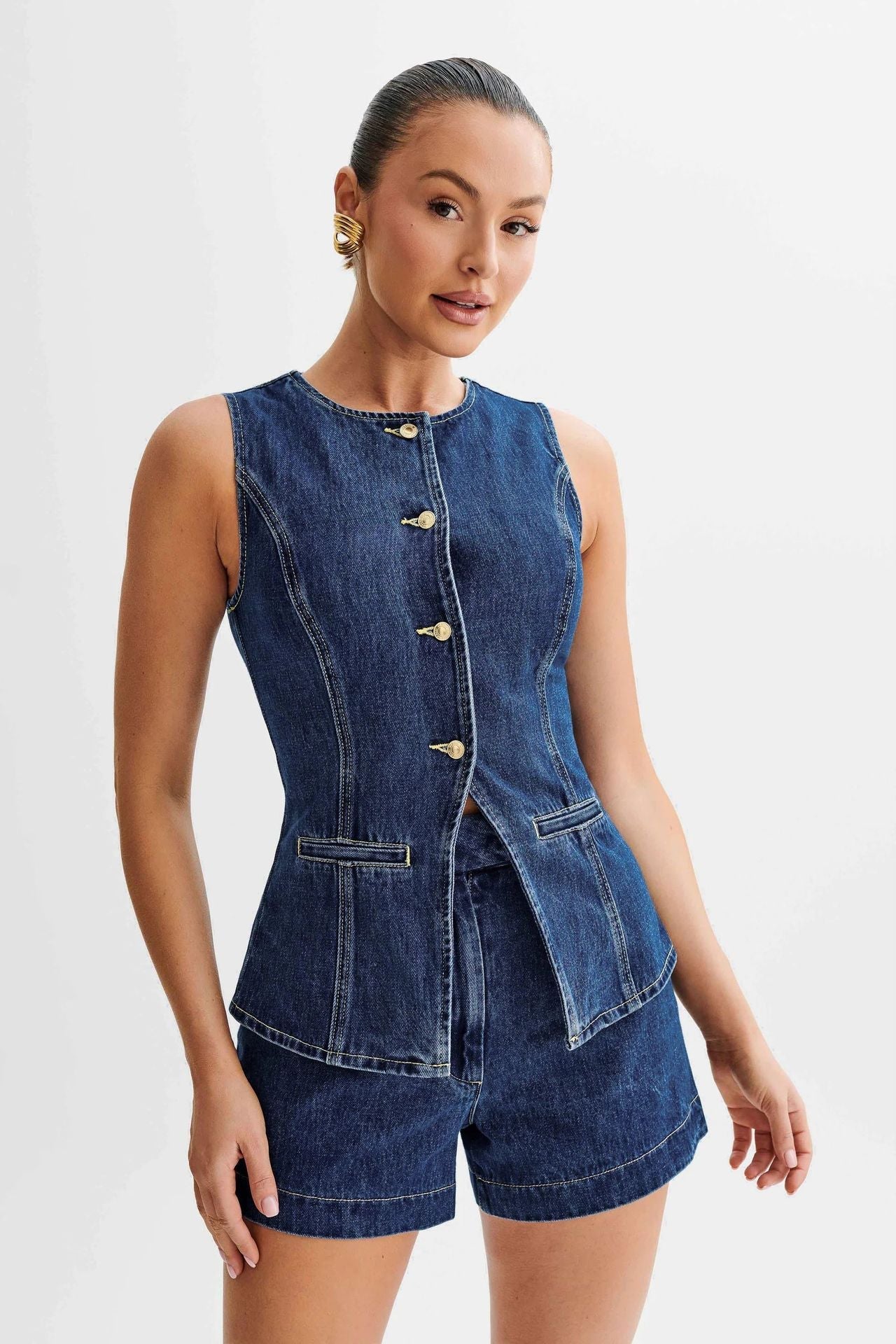 Women's New Fashion Joker Casual Sleeveless Denim Vest+high Waist Denim Shorts Suit