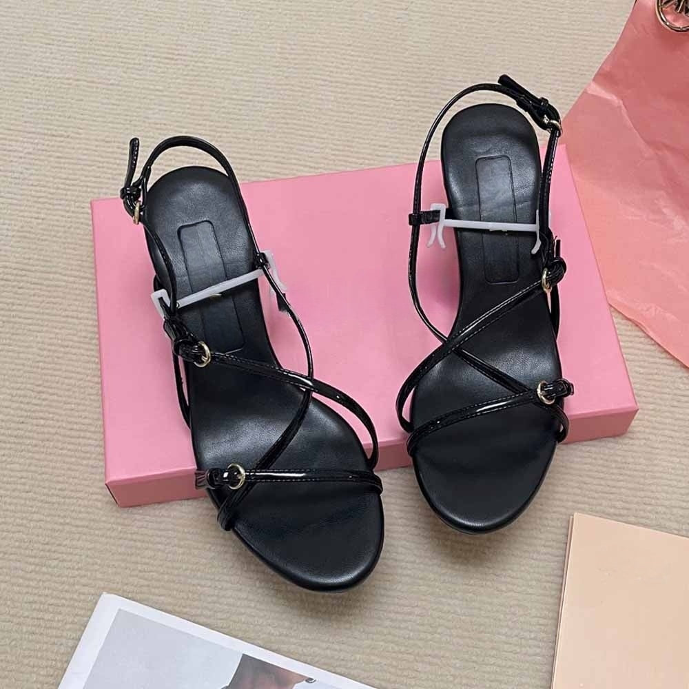Women's New Temperament Joker Round Toe Cross Strap Design Lace-up Stiletto Sandals.