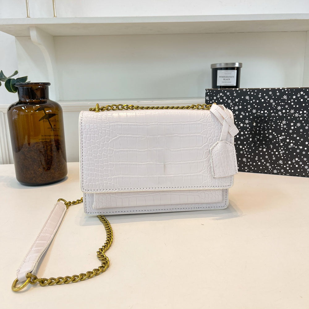 Women's New Temperament Joker Metal Chain Shoulder Bag Messenger Bag