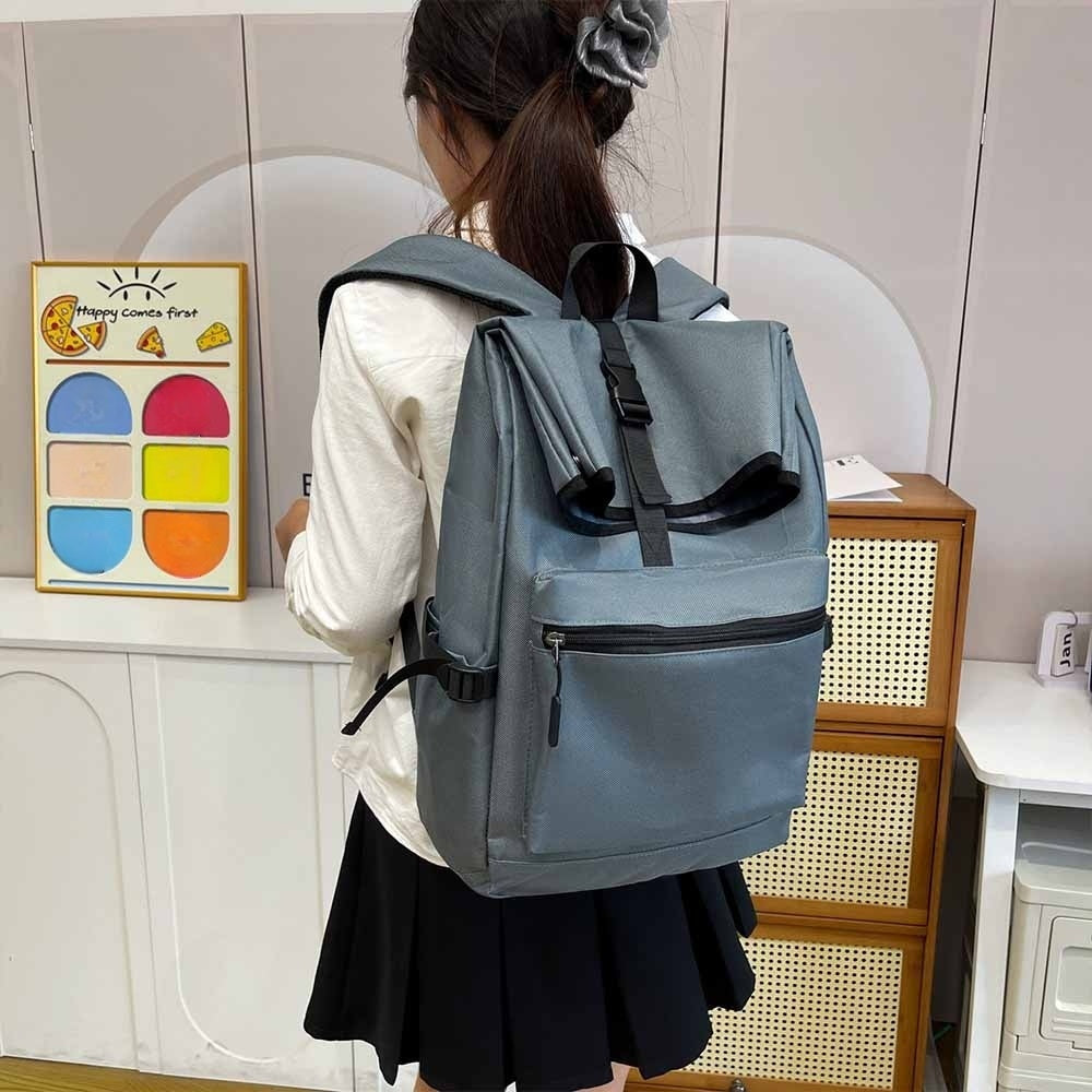 Men and women with the new fashion, leisure, versatile, large-capacity waterproof business bag, travel bag and shoulder bag.