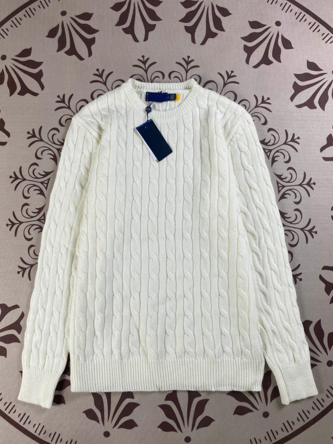 Men's and women's Joker Embroidery Knitted O-neck Sweater Knitwear