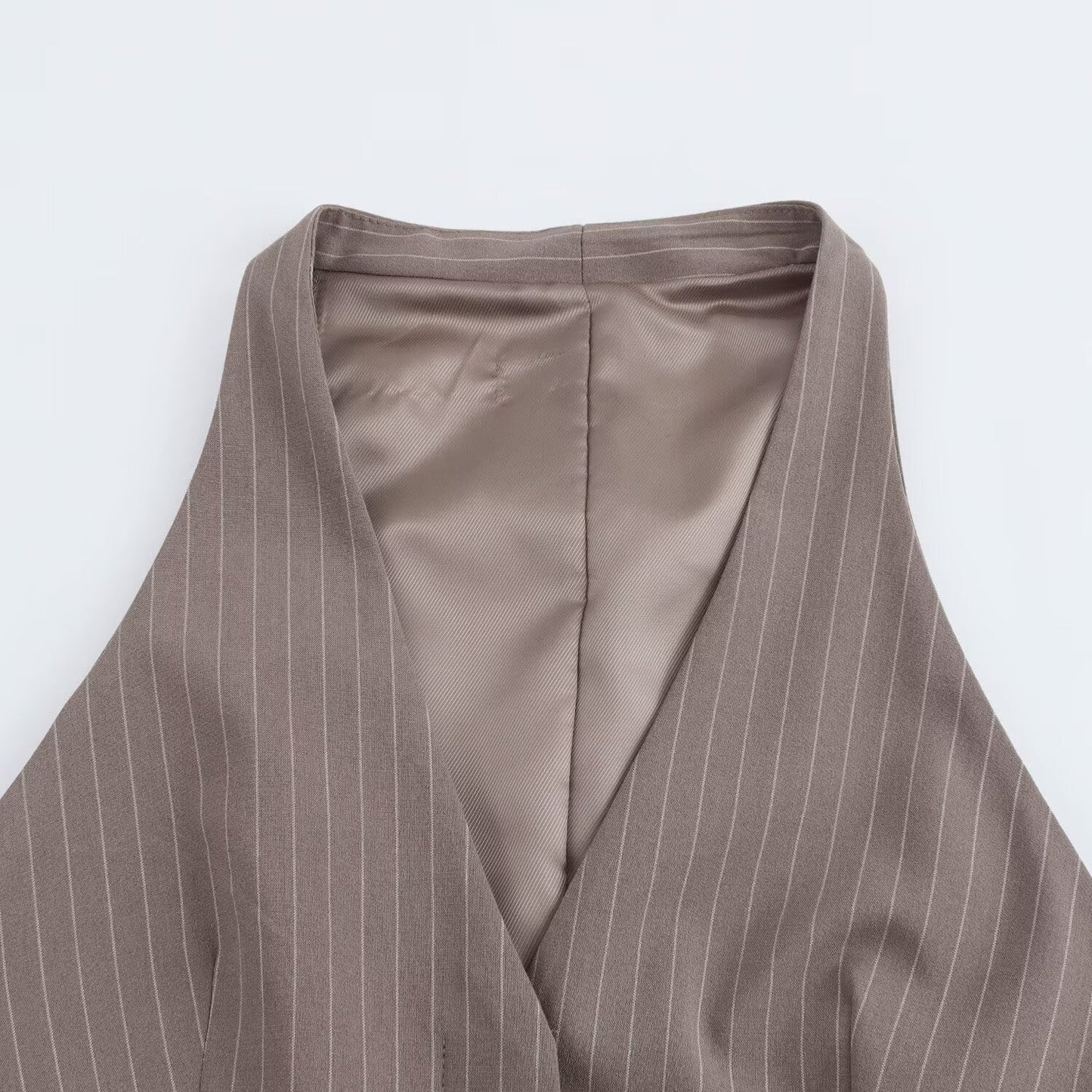 Women's new fashion with Belt pocket decoration casual short striped V Neck vest retro sleeveless button up women's vest chic top