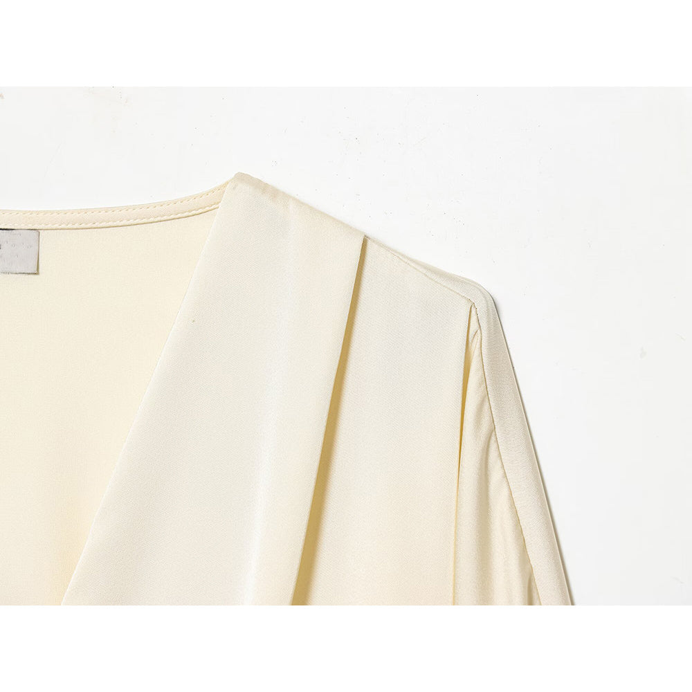 2026 Women's satin textured V-neck shirt