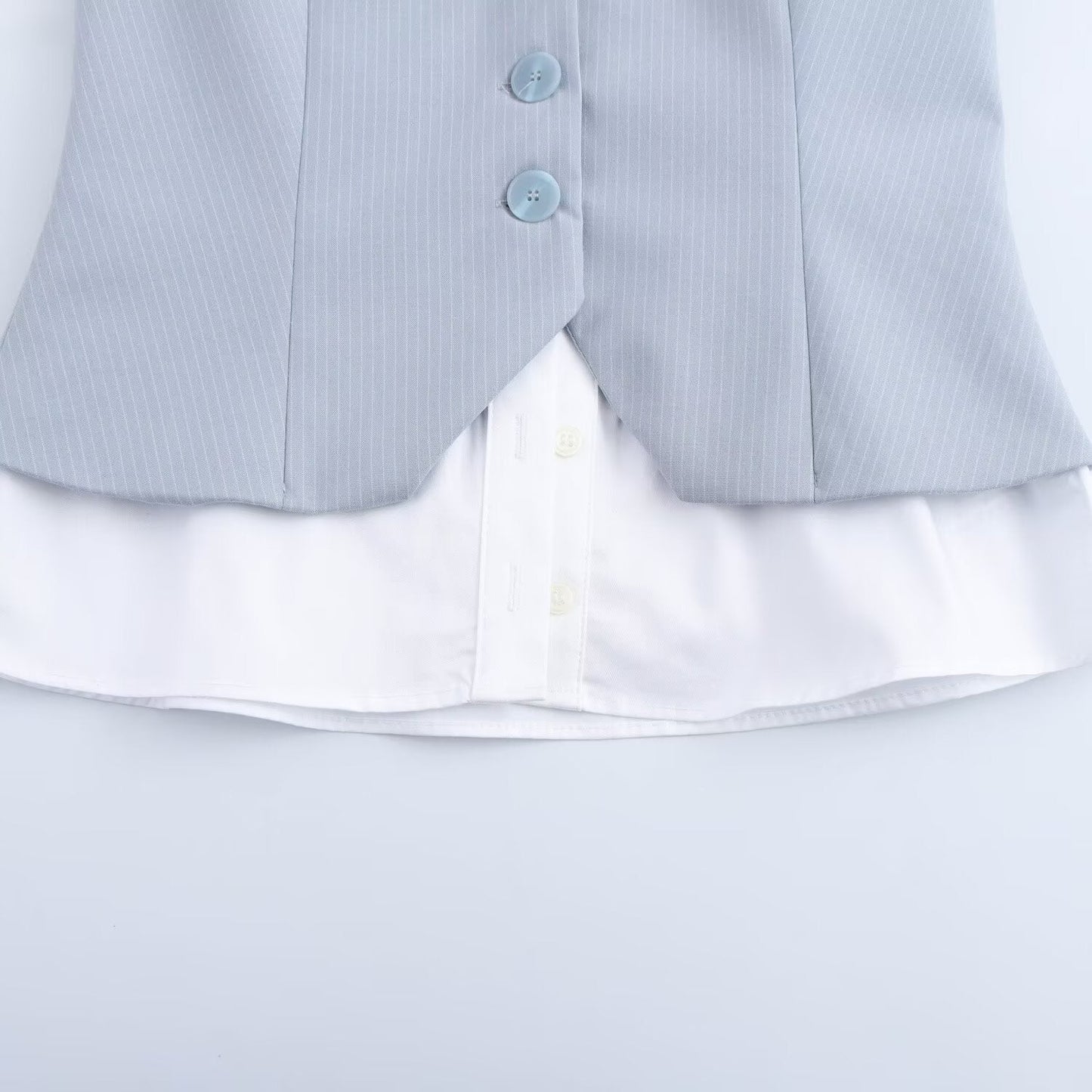 Women's 2025 new fashion slim fit short style spliced striped vest style top retro V Neck sleeveless women's vest chic top