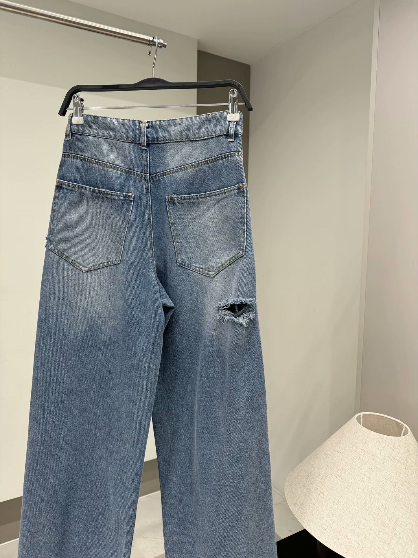 Women's New Fashion Casual Joker Hole Design Loose Jeans Retro High Waist Zipper Female Ankle Jeans Female