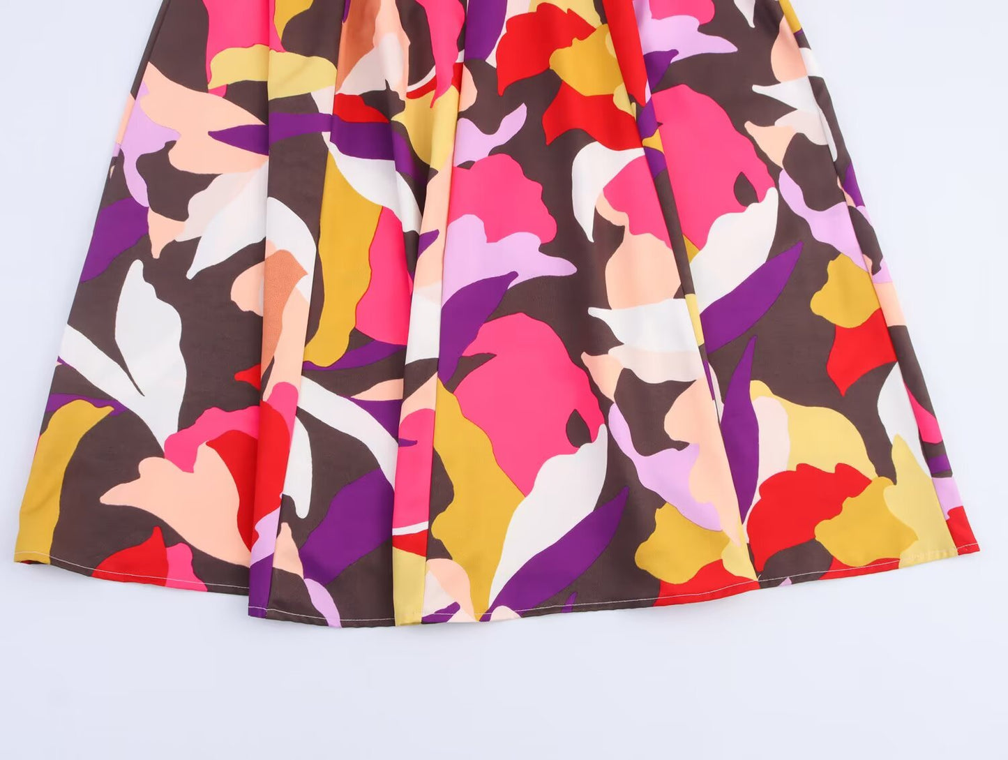 Women's New Fashion With Belt Printed V-neck Poplin Midi Dress