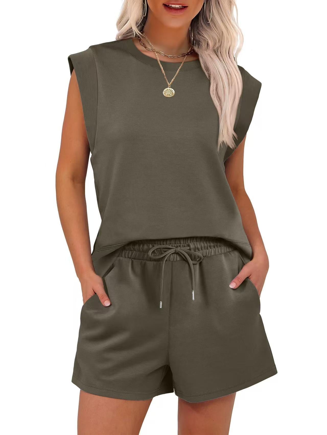 Women's Summer 2-piece Suit with Round Neck Cover Sleeve Top and Pocket Shorts Suit